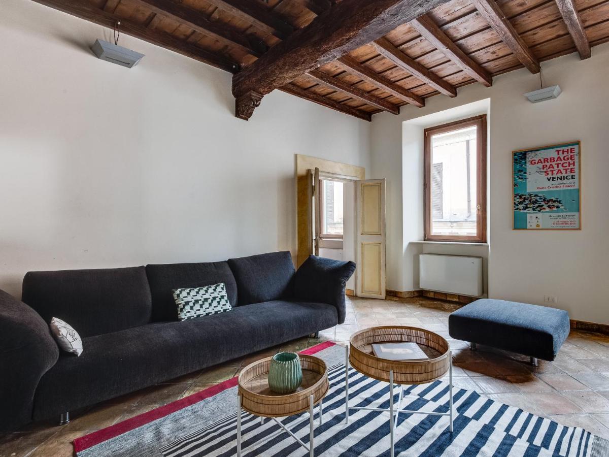 Pantheon Enchanting Luxury Apartment โรม ภายนอก รูปภาพ