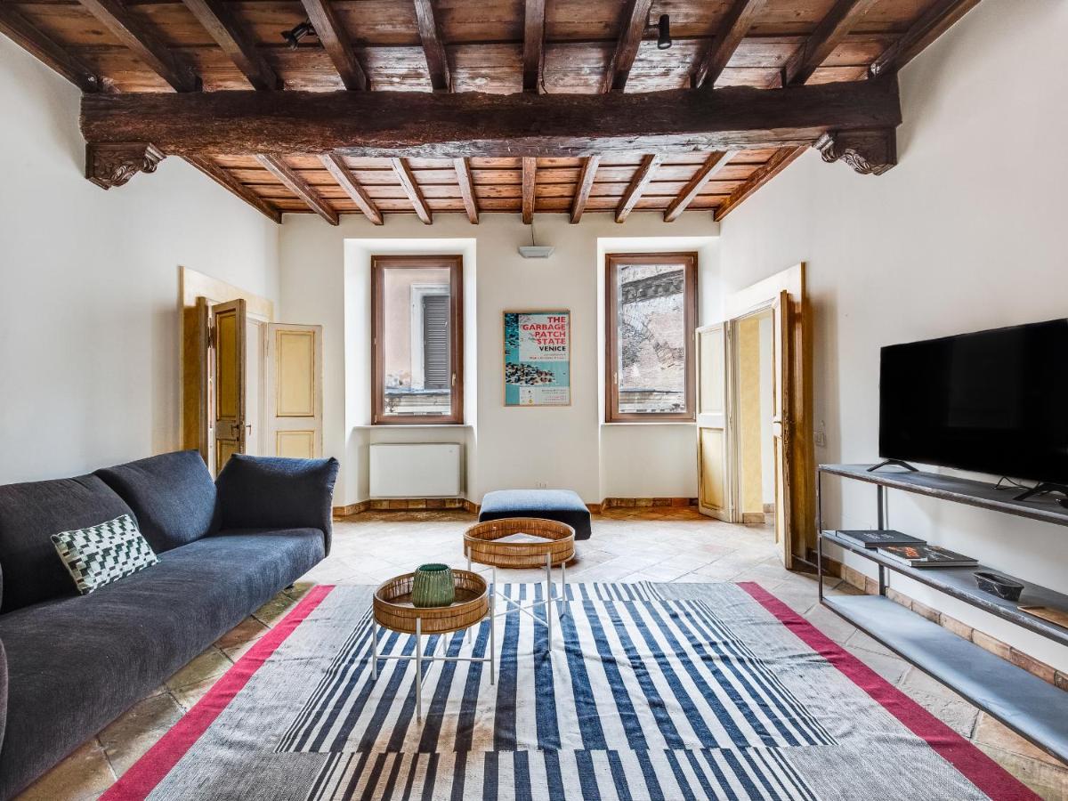 Pantheon Enchanting Luxury Apartment โรม ภายนอก รูปภาพ